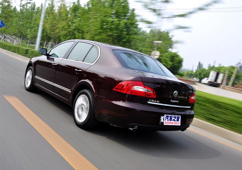 上海大众斯柯达 昊锐 2009款 2.0TSI AT尊雅版