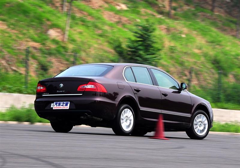 上海大众斯柯达 昊锐 2009款 2.0TSI AT尊雅版