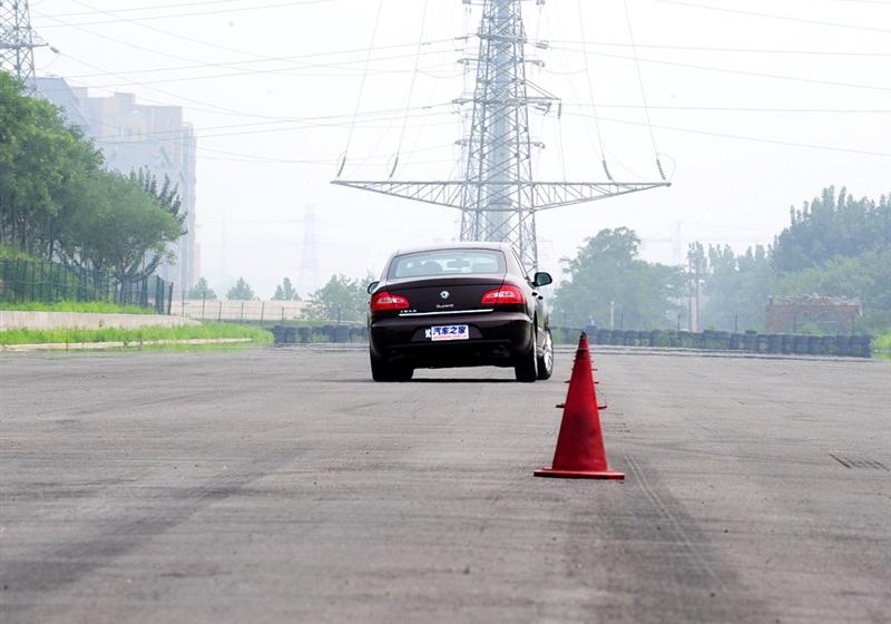 上海大众斯柯达 昊锐 2009款 2.0TSI AT尊雅版