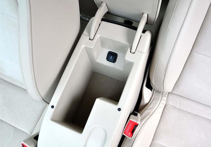 上海大众斯柯达 昊锐 2009款 2.0TSI AT旗舰版