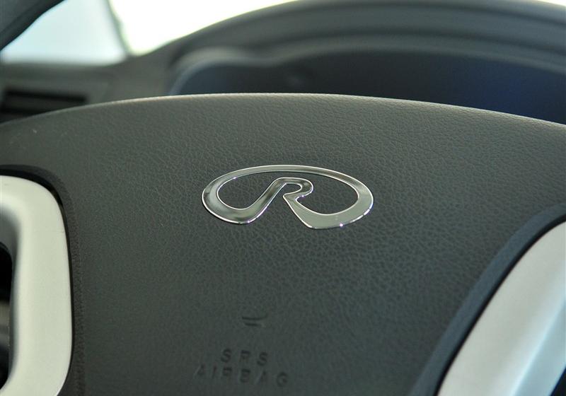 奇瑞汽车 威麟H3 2011款 2.0T 豪华型
