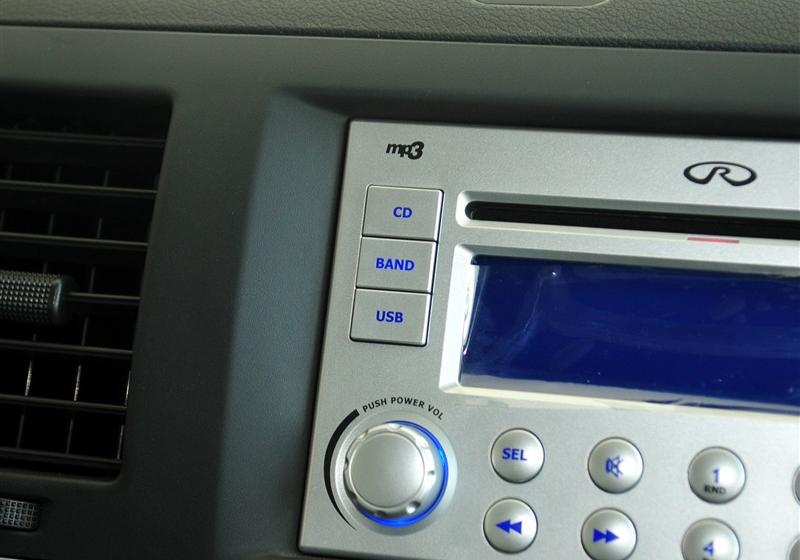 奇瑞汽车 威麟H3 2011款 2.0T 豪华型