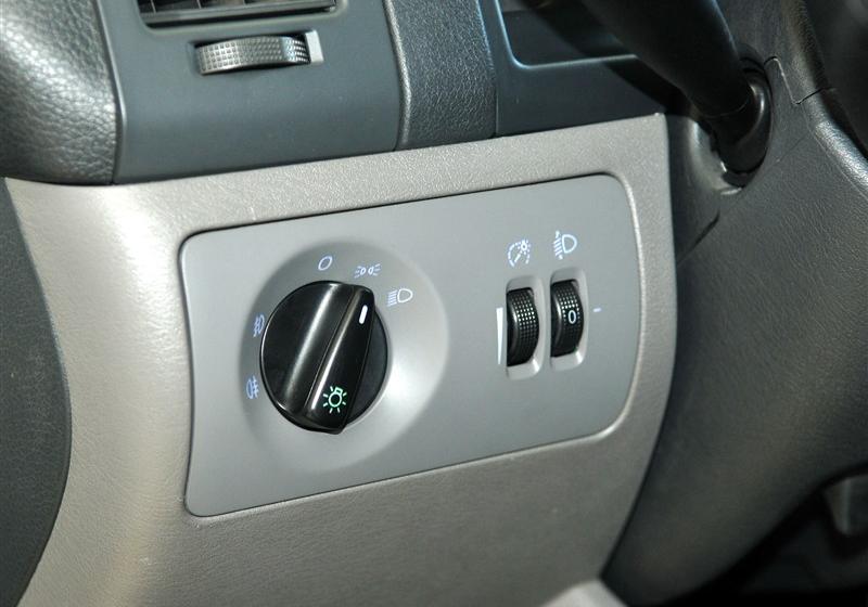 奇瑞汽车 威麟H3 2011款 2.0T 豪华型