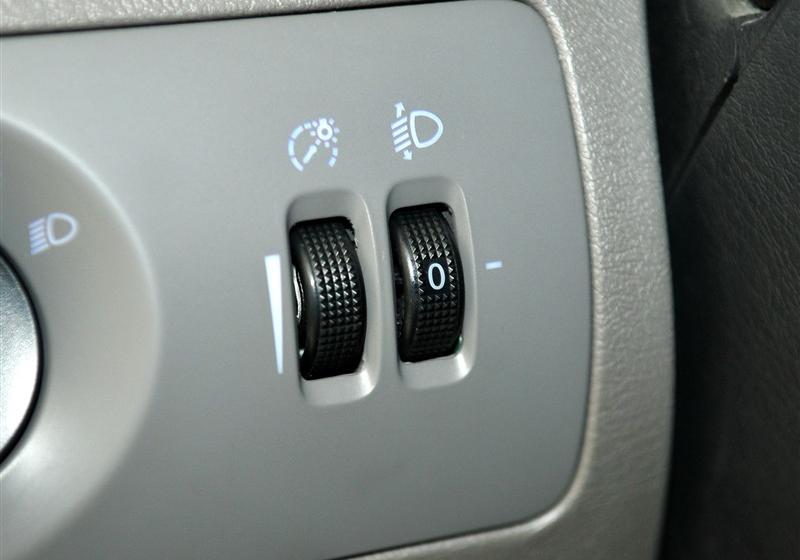 奇瑞汽车 威麟H3 2011款 2.0T 豪华型