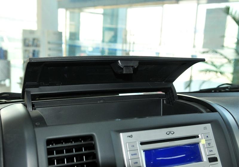 奇瑞汽车 威麟H3 2011款 2.0T 豪华型