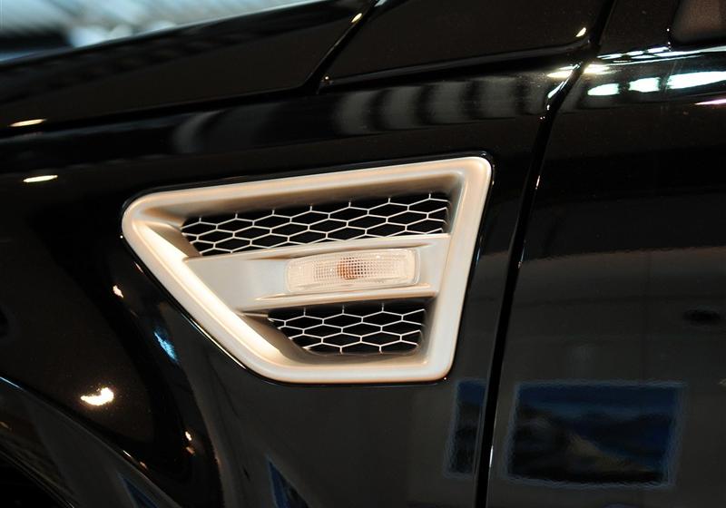 路虎 神行者2 2011款 3.2L i6 HSE汽油款