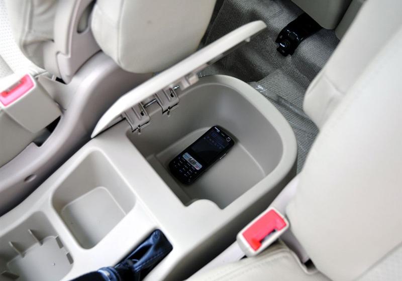 奇瑞汽车 威麟V5 2009款 2.0L 4AT 豪华型