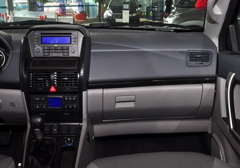 奇瑞汽车 威麟X5 2010款 2.0T 四驱舒适型