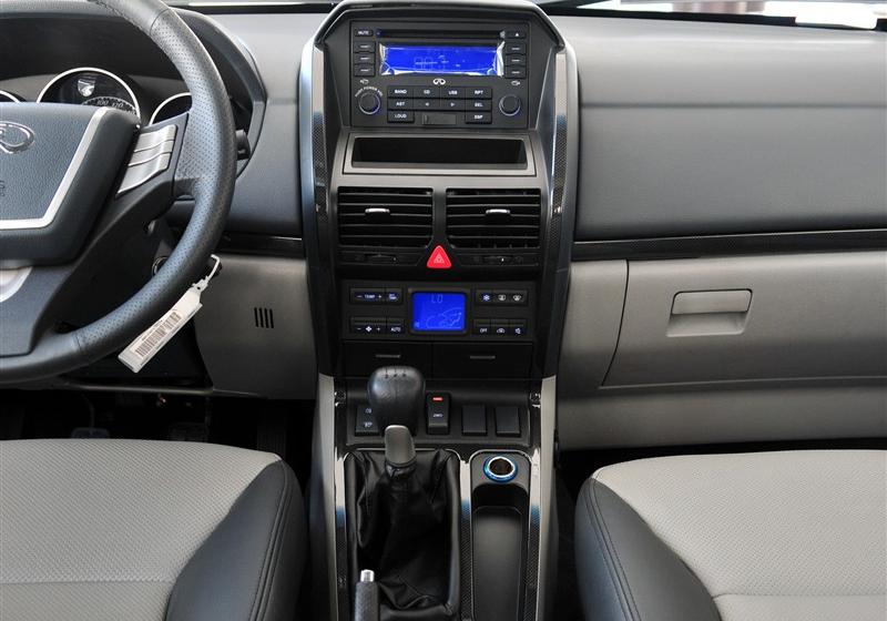 奇瑞汽车 威麟X5 2010款 2.0T 四驱精英型