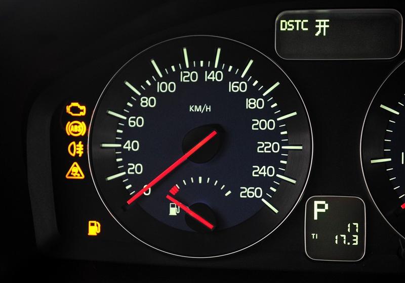 沃尔沃(进口) 沃尔沃C30 2011款 2.0 R-Design