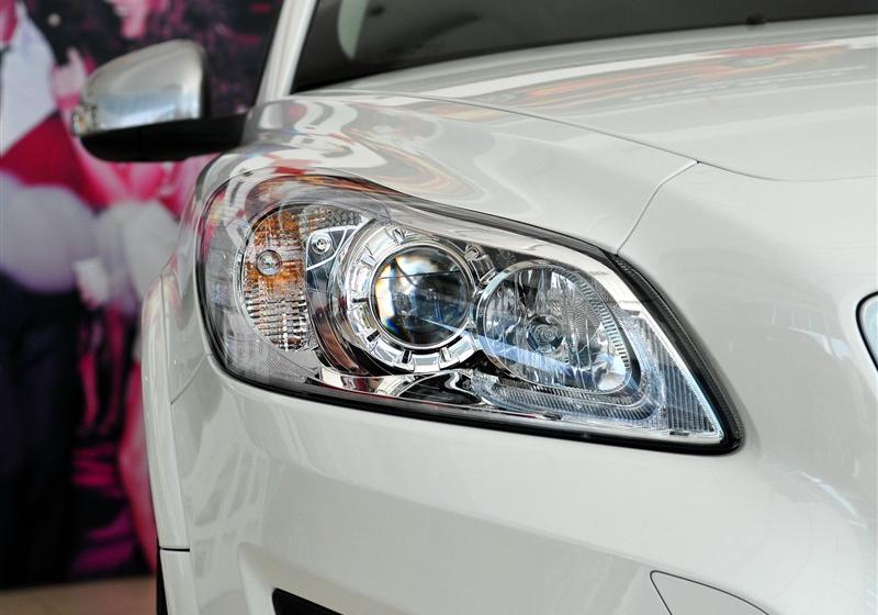 沃尔沃(进口) 沃尔沃C30 2011款 2.0 R-Design