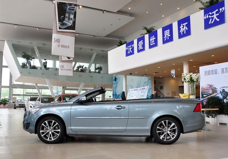 沃尔沃(进口) 沃尔沃C70 2010款 2.5 T5