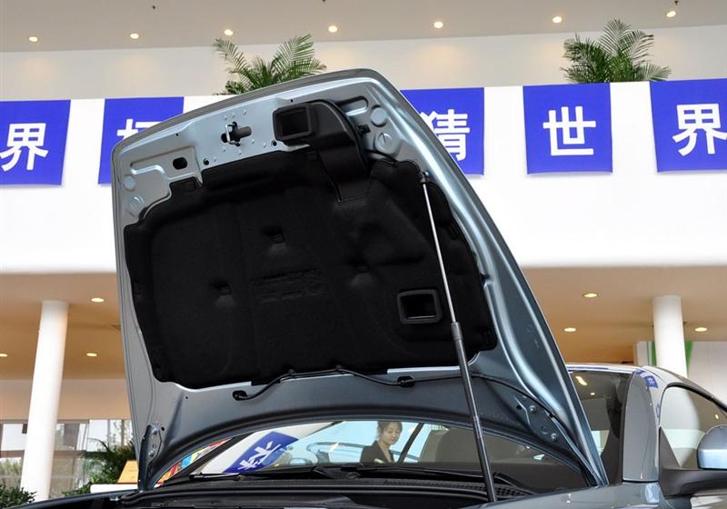 沃尔沃(进口) 沃尔沃C70 2010款 2.5 T5