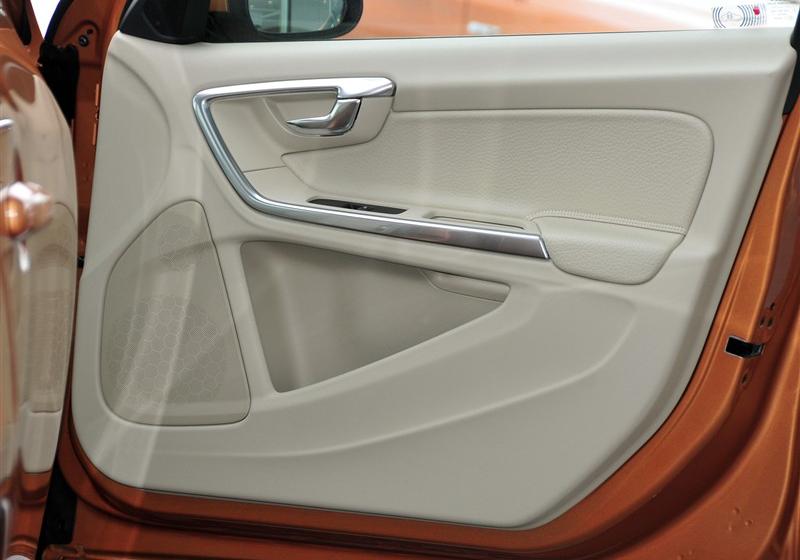 沃尔沃(进口) 沃尔沃S60 2012款 1.6T DRIVe 舒适版