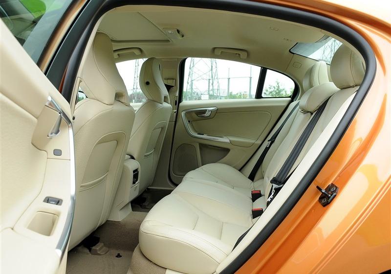 沃尔沃(进口) 沃尔沃S60 2012款 1.6T DRIVe 智雅版