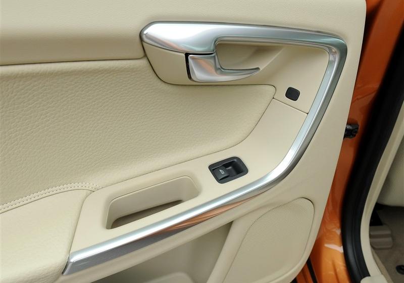 沃尔沃(进口) 沃尔沃S60 2012款 1.6T DRIVe 智雅版