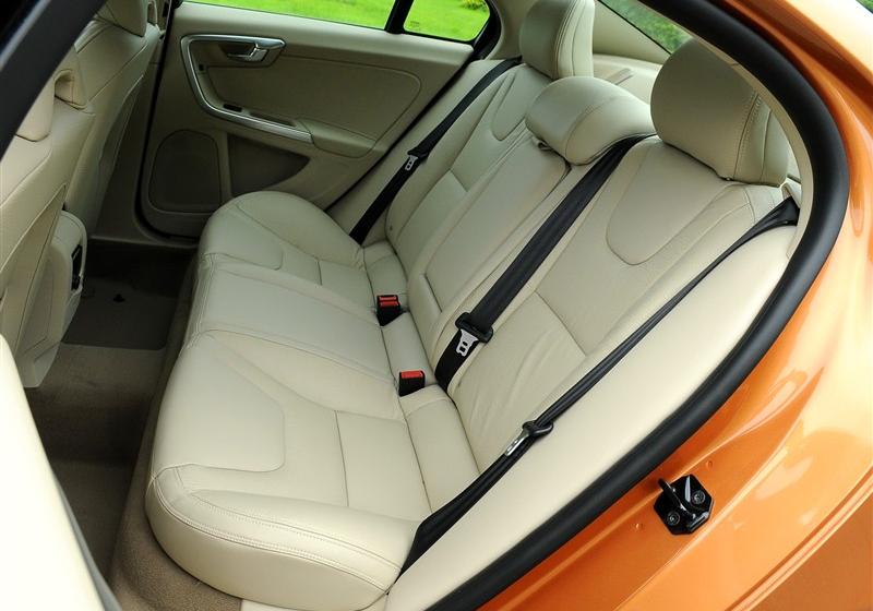 沃尔沃(进口) 沃尔沃S60 2012款 1.6T DRIVe 智雅版