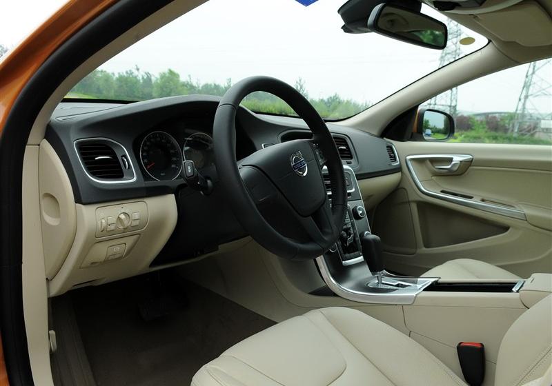 沃尔沃(进口) 沃尔沃S60 2012款 1.6T DRIVe 智雅版