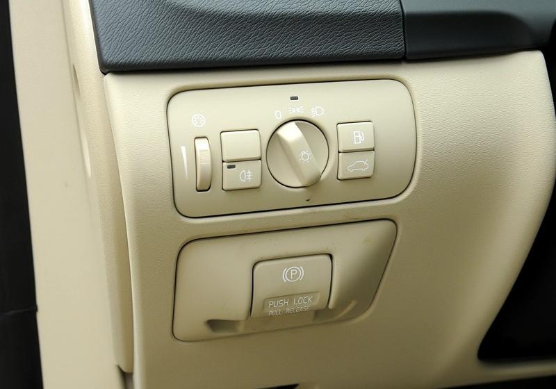 沃尔沃(进口) 沃尔沃S60 2012款 1.6T DRIVe 智雅版