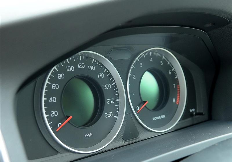 沃尔沃(进口) 沃尔沃S60 2012款 1.6T DRIVe 智雅版