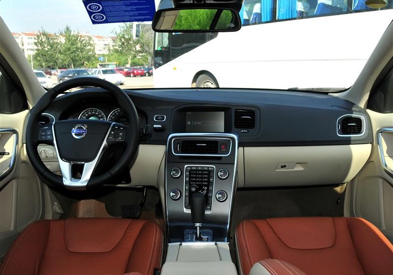 沃尔沃(进口) 沃尔沃S60 2012款 1.6T DRIVe 智雅版
