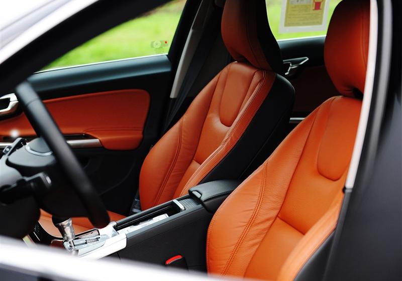 沃尔沃(进口) 沃尔沃S60 2012款 3.0 T6 AWD 智尊版