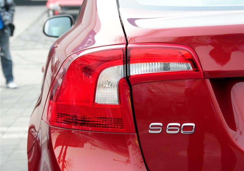 沃尔沃(进口) 沃尔沃S60 2011款 2.0T 舒适版