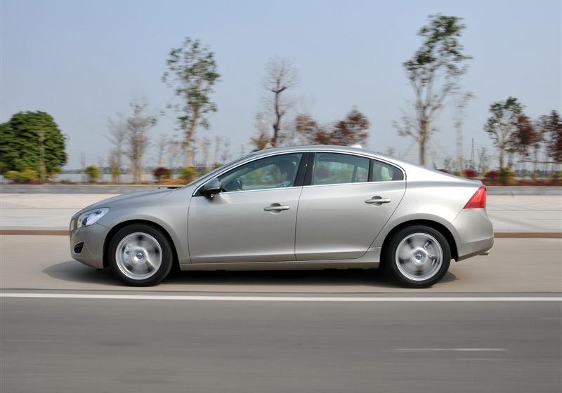 沃尔沃(进口) 沃尔沃S60 2011款 2.0T 智尊版