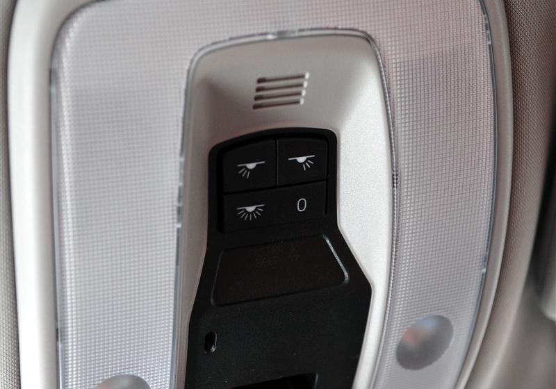 沃尔沃(进口) 沃尔沃S60 2011款 3.0 T6 AWD 智尊版