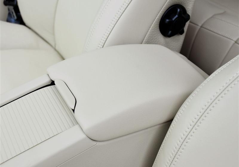 沃尔沃(进口) 沃尔沃XC60 2012款 3.0 T6 AWD舒适版