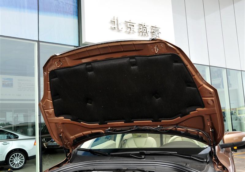 沃尔沃(进口) 沃尔沃XC60 2012款 3.0 T6 AWD舒适版