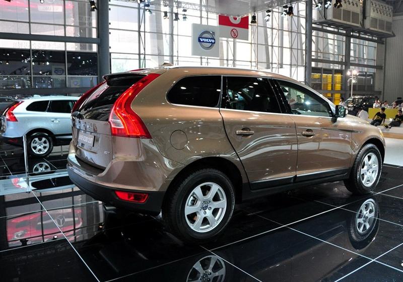 沃尔沃(进口) 沃尔沃XC60 2011款 2.0T 智雅版