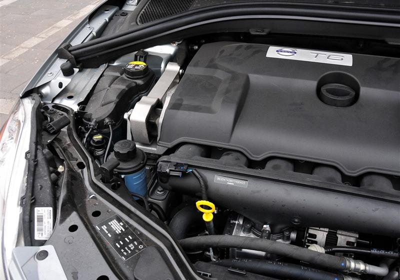 沃尔沃(进口) 沃尔沃XC60 2011款 3.0 T6 R-Design 个性运动版