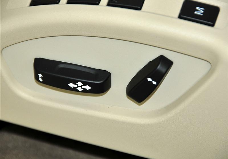 沃尔沃(进口) 沃尔沃XC60 2011款 3.0 T6 AWD智尊版