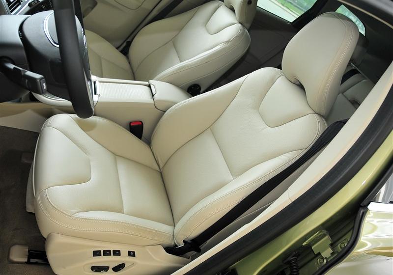 沃尔沃(进口) 沃尔沃XC60 2011款 3.0 T6 AWD智尊版
