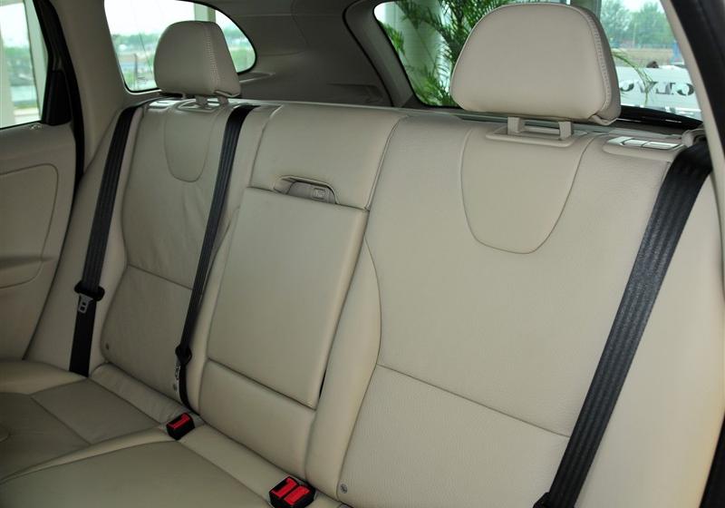 沃尔沃(进口) 沃尔沃XC60 2011款 3.0 T6 AWD智尊版