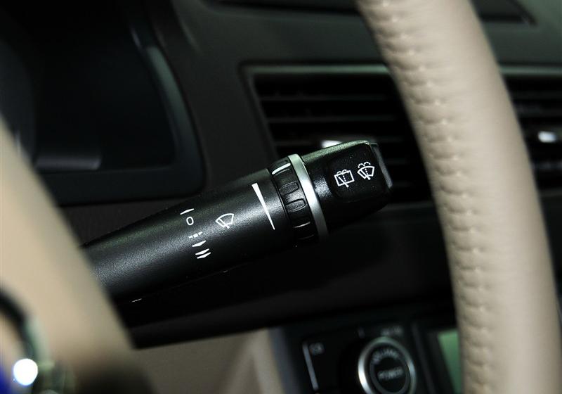 沃尔沃(进口) 沃尔沃XC90 2012款 2.5T 北欧豪华版