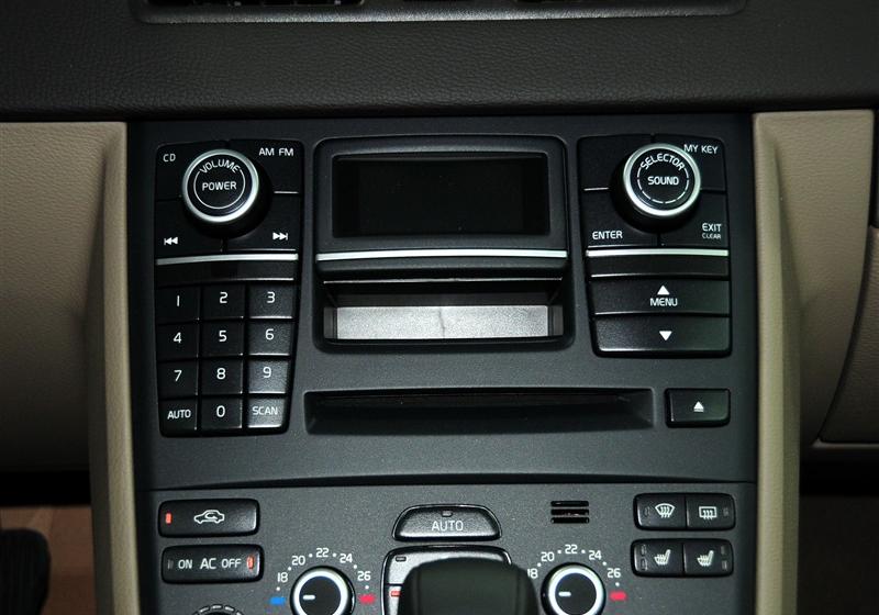 沃尔沃(进口) 沃尔沃XC90 2012款 2.5T 北欧豪华版