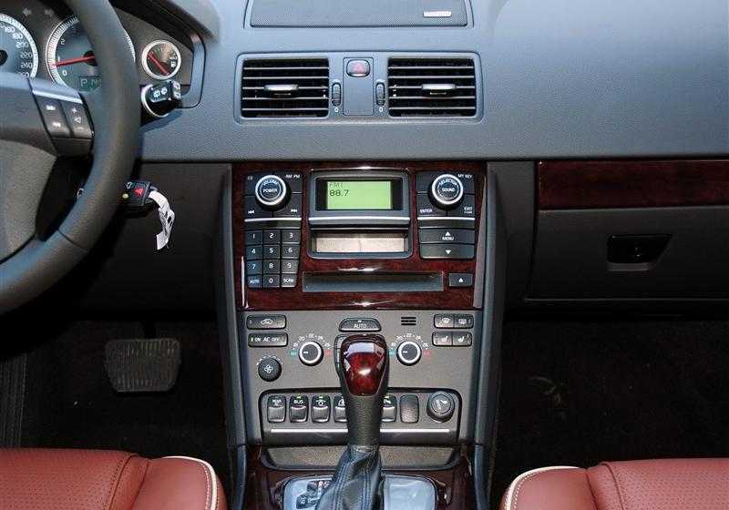 沃尔沃(进口) 沃尔沃XC90 2012款 2.5T 北欧行政版