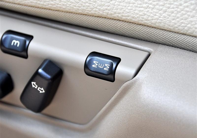 沃尔沃(进口) 沃尔沃XC90 2011款 2.5T 北欧豪华版