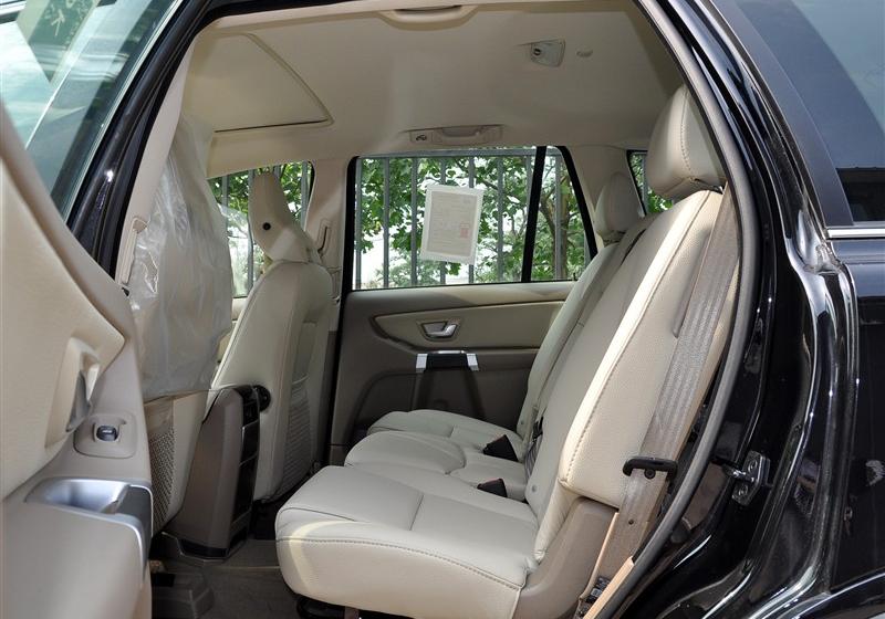 沃尔沃(进口) 沃尔沃XC90 2011款 2.5T 北欧豪华版