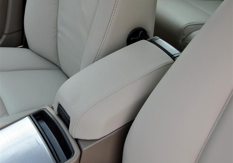 沃尔沃(进口) 沃尔沃XC90 2011款 2.5T 北欧豪华版