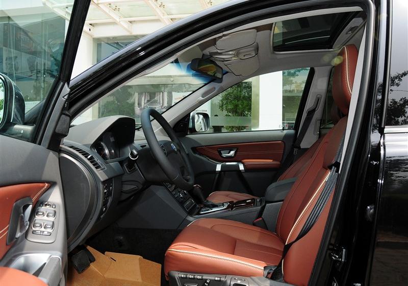 沃尔沃(进口) 沃尔沃XC90 2011款 2.5T 北欧行政版