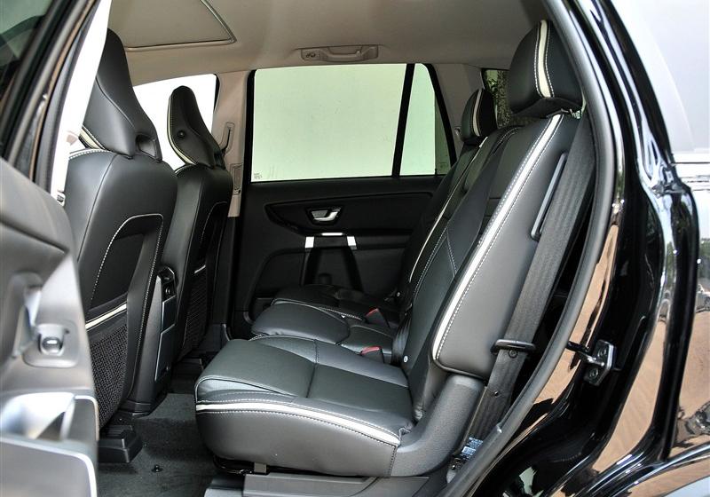 沃尔沃(进口) 沃尔沃XC90 2011款 2.5T 北欧个性运动版
