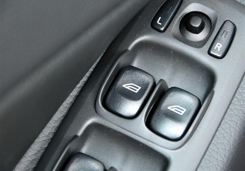 沃尔沃(进口) 沃尔沃XC90 2011款 2.5T 北欧个性运动版