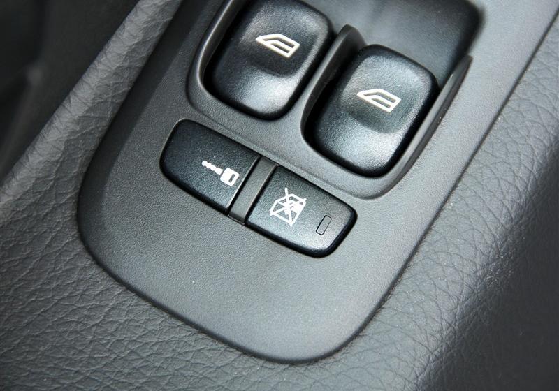 沃尔沃(进口) 沃尔沃XC90 2011款 2.5T 北欧个性运动版