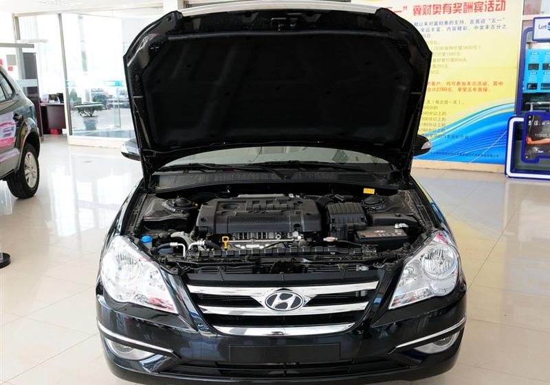 北京现代 MOINCA名驭 2009款 2.0 GL自动尊贵版