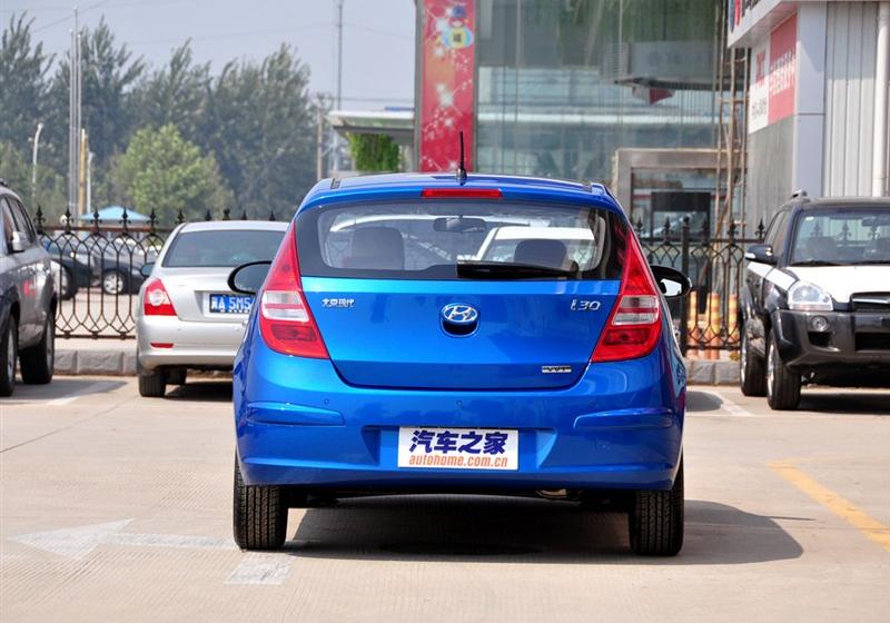 北京现代 北京现代i30 2009款 1.6 手动劲享型