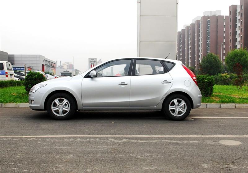 北京现代 北京现代i30 2009款 1.6 手动劲享型
