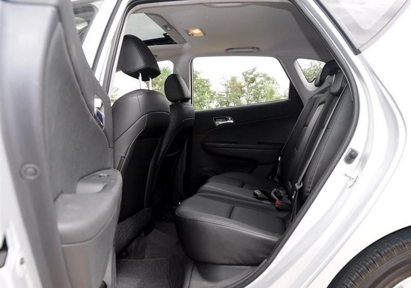 北京现代 北京现代i30 2009款 1.6 自动豪享型